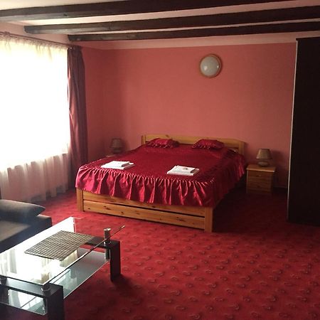 Penzion- Leslav Ceske Budejovice Bagian luar foto